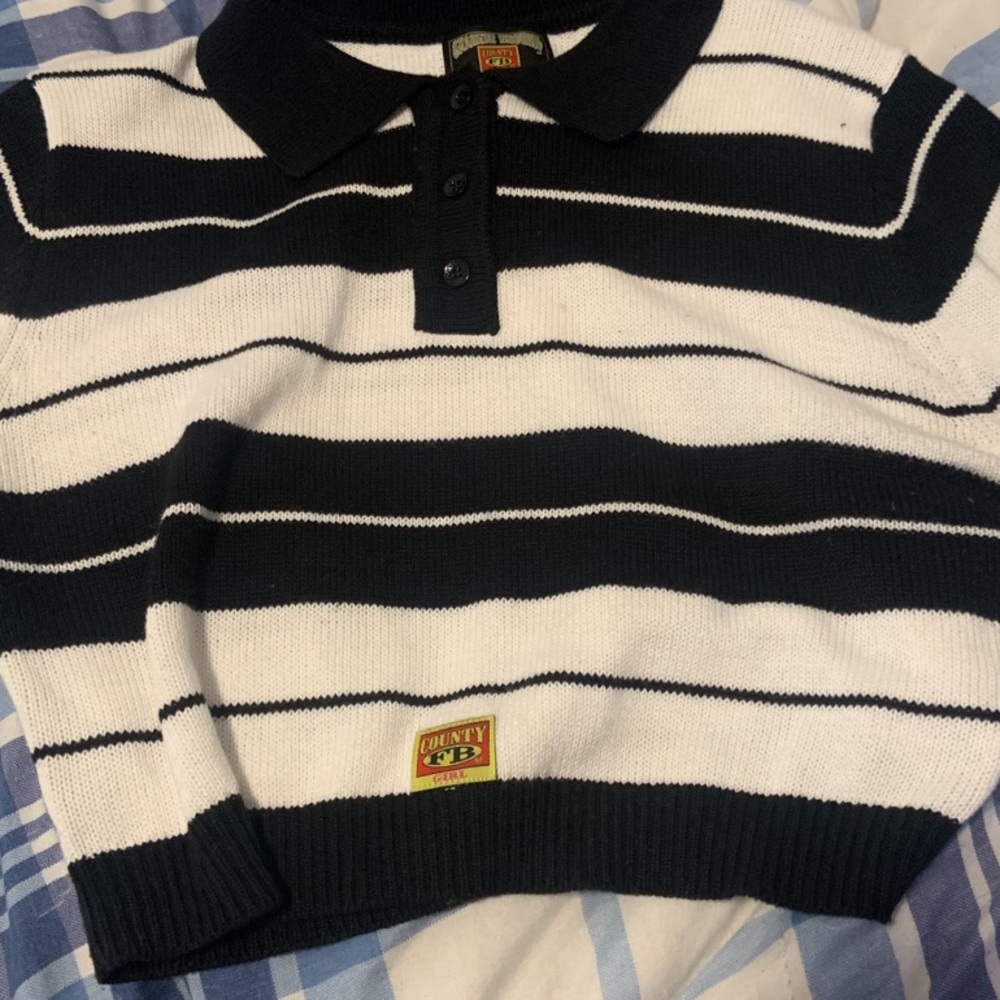 FB county crop top